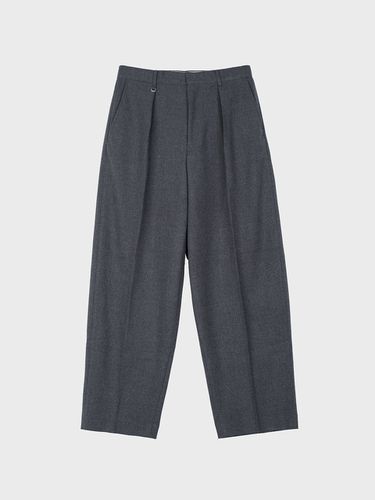 Wide-Leg Reverse One-Tuck Pants _ - LIEU HOMME - Modalova