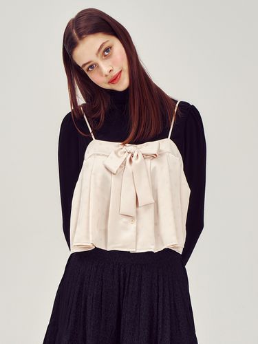 Dot Ribbon Blouse - VOCAVACA - Modalova