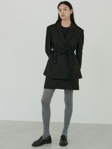 Wool Boy-tailored Jacket _ Black - octette - Modalova