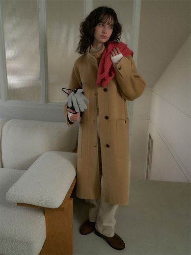 Handmade High Neck Wool Coat - URAGO - Modalova