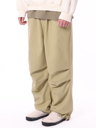 Cotton Wide Parachute Pants_Beige - THAT`S IT - Modalova