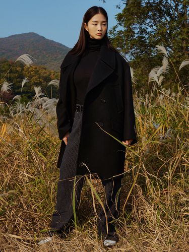 Woman] Oversized Double-Breasted Wool Coat _Black - NUAKLE - Modalova