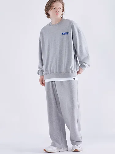 GRBC Oversized Fit Sweatshirt and Sweatpants Set - GHOST REPUBLIC - Modalova