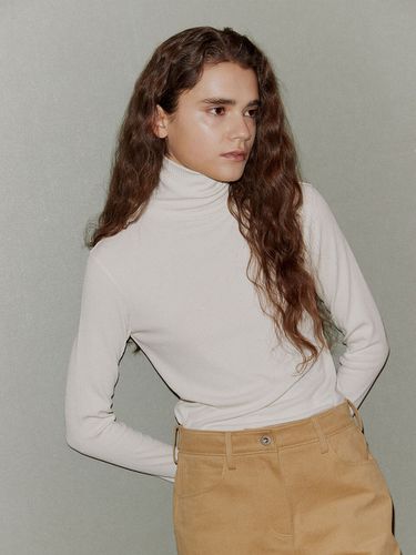 Basic Ribbed Turtleneck Top - Cream - uncooked - Modalova