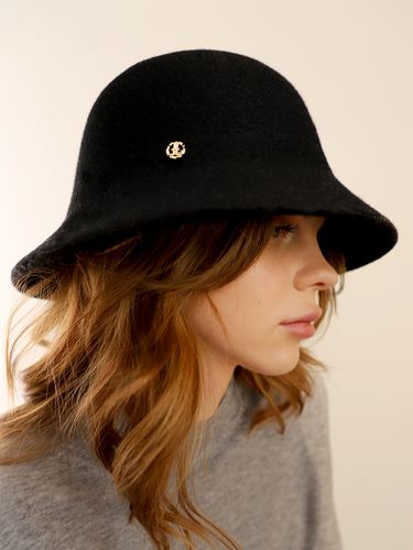 Wool 100 Black Bucket Hat - DAMAGE MNEMONIC - Modalova