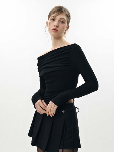 Jennie Off-Shoulder Top - Black - PAIN OR PLEASURE - Modalova