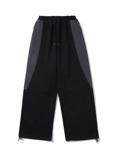 Curved Seam Wide Pant - Black - SEARCH410 - Modalova