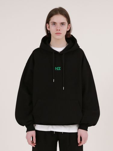 Signature Logo Oversized Hoodie_Black - MOMENTISM - Modalova