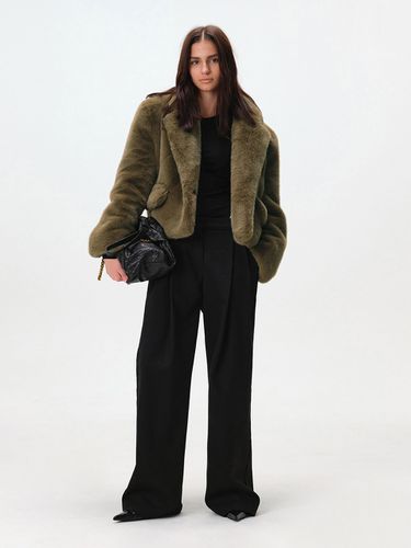 Eco Fur Crop Jacket - 2 Colors - MAGJAY - Modalova