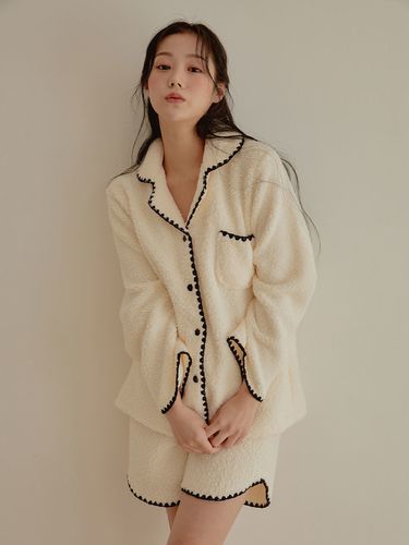 Fur Pajama Set - LUNALUZ STUDIO - Modalova