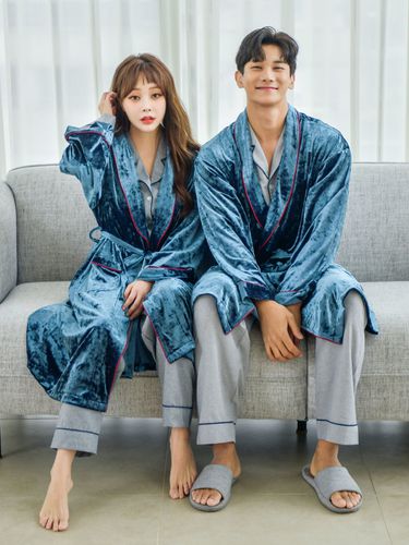 Couple Briance Velvet Robe Gown Pajama - LUNALUZ STUDIO - Modalova