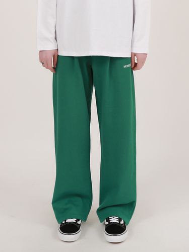 Single Pleated Wide Leg Sweatpants - MOMENTISM - Modalova