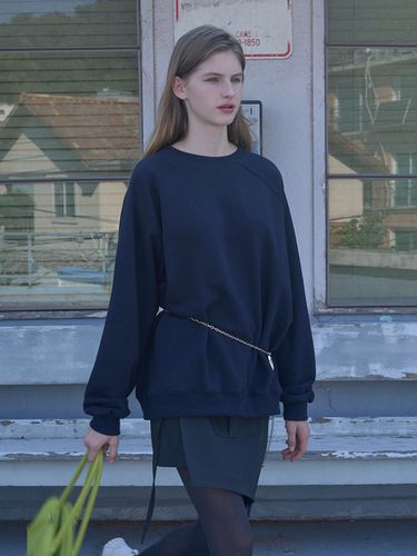 Pintuck Raglan Sleeve Logo Embroidery Sweatshirt - 320SHOWROOM - Modalova