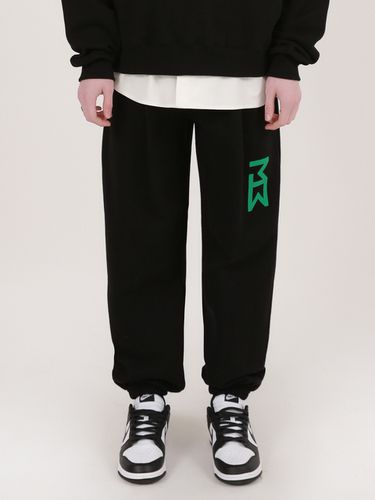 Signature Logo Sweat Joggers - MOMENTISM - Modalova