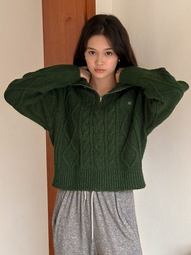 Cable Half Zip-Up Knit_Green - INJIACTIVE - Modalova