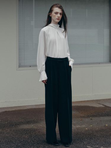 Drama Signature] Wide-leg Trousers_2color - FRONTROW - Modalova