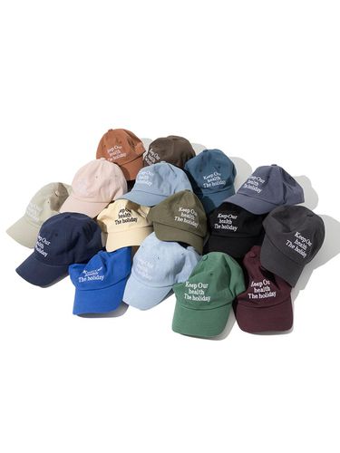 Holiday Signature Ball Cap [35 Colors] - Millo Archive - Modalova