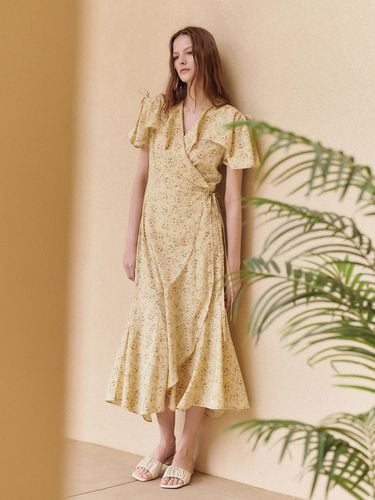 Flower Pattern Ruffle Wrap Dress_Yellow / Green - HACIE - Modalova