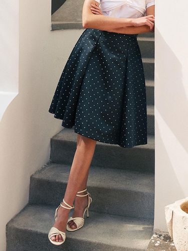 AVRILL Polka-dot Tuck Midi Skirt - BAU by Bride And You - Modalova