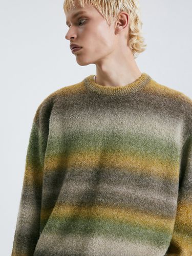 Stripe Ombre Knit Sweater - Yellow - TNGT - Modalova