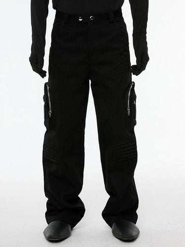 Side Pocket Pants_Black - ANOTHERYOUTH - Modalova