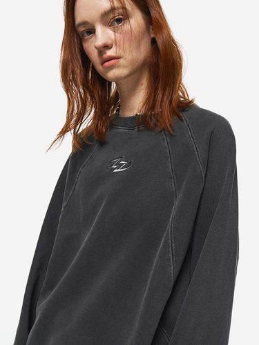 Reflect Cut Line Pigment Sweatshirt _ - CPGN - Modalova