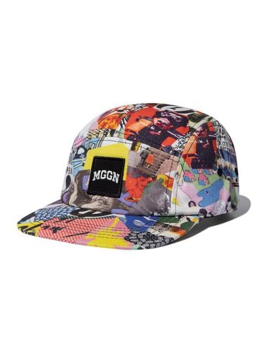 Headwear 9305 Collage Print Camp Cap_Color - MAGOODGAN - Modalova