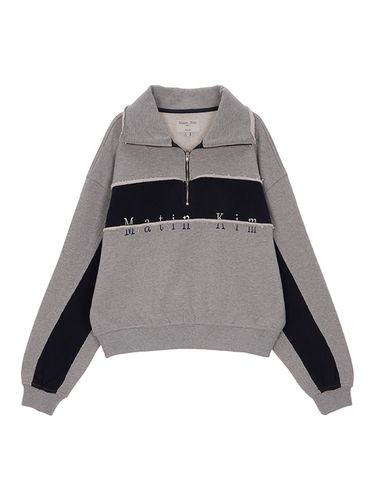 Cut Logo Half Zip Sweatshirt_Grey - Matin Kim - Modalova