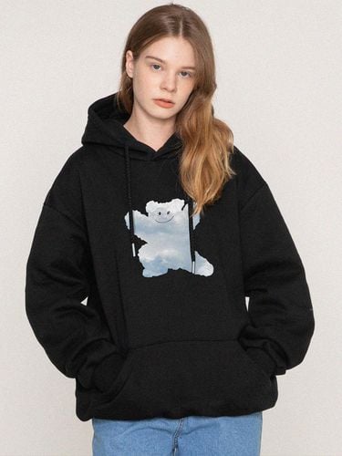 Large Cloud Smile Hoodie - Black - GRAVER - Modalova