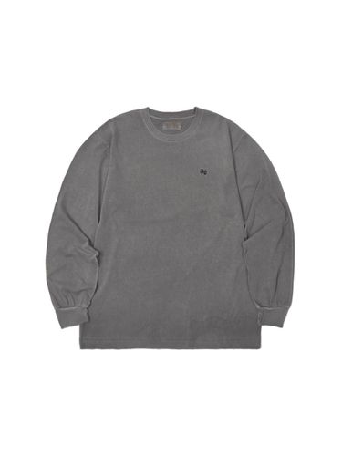 Basic Logo Long Sleeve T-Shirt _ - YE-YE - Modalova