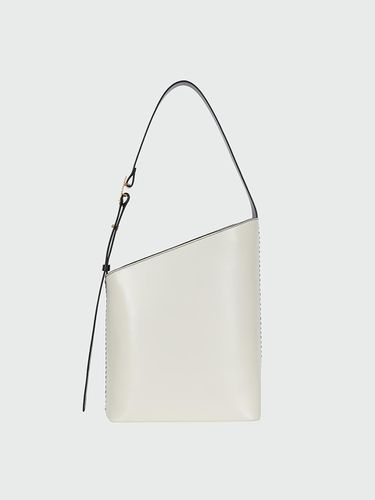 Halog Trapezoid Shoulder Bag - EENK - Modalova