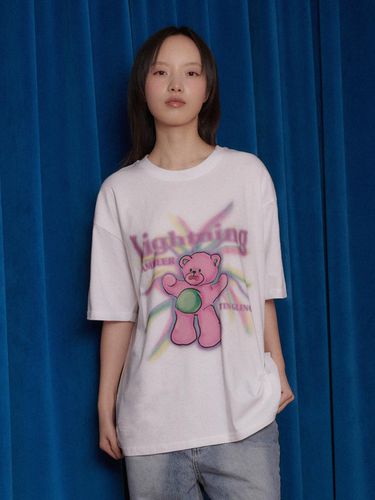 Lightening Bear Oversized T-shirt_White - AMBLER - Modalova