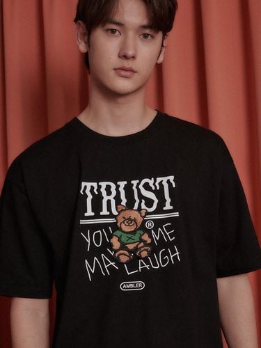 Trust Bear Oversized T-shirt_Black - AMBLER - Modalova