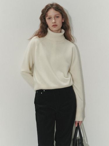 Unisex Essential Wool Turtleneck Sweater - Dunst for WOMEN - Modalova