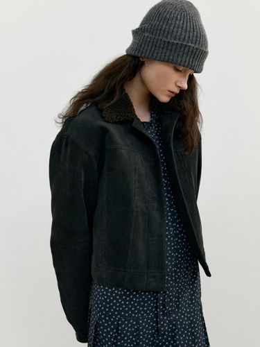 Corduroy Padded Jacket (Charcoal) - UNNOUT - Modalova