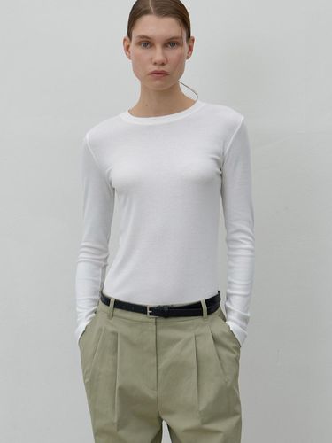 Essential Basic Light Slim Tee (T-6876) - Atelier Nain - Modalova