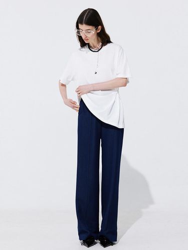 Pintuck Straight Trousers _ Navy - WNDERKAMMER - Modalova