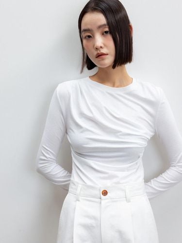 Drape Detail T-Shirt - White - RRACE - Modalova