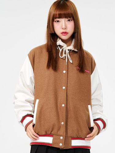 Teeth Varsity Wool Jacket - Beige - PIECEMAKER - Modalova