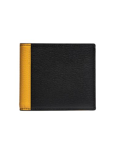 Crispe 6CC Bifold Wallet - MADGOAT - Modalova