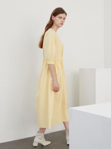 Banding Elastic Sleeve Long Dress [Yellow] - AMONG - Modalova