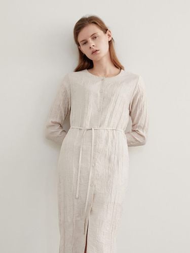 Crepe Button Pleated Dress [Beige] - AMONG - Modalova