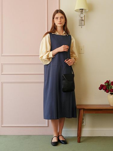 A Two Way Sleeveless Dress - AMONG - Modalova