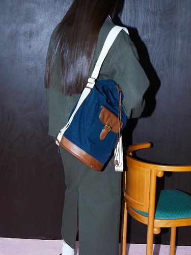 M39 Kit Shoulder Bag_Navy - The Aperture - Modalova