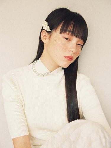 Classic TurtleNeck Top_White - The Aperture - Modalova