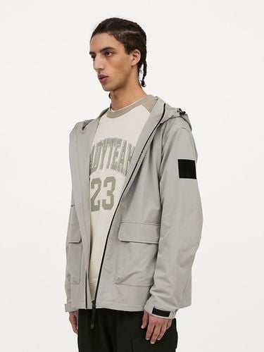 GOFF Out Pocket Windbreaker Jacket_Grey - ready4next - Modalova