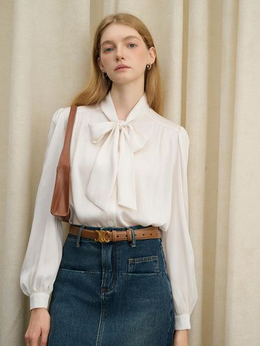 Dove Ribbon Blouse - Sincethen - Modalova