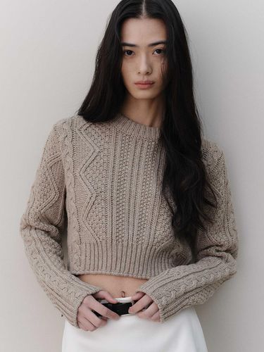 Wool Cable Crop Knit_Beige - ARCHAIC - Modalova