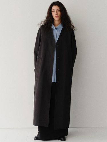 Collarless Trench Coat_Black - ARCHAIC - Modalova