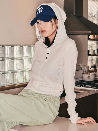 Simple Hooded Knit Top - Aei&Rei - Modalova